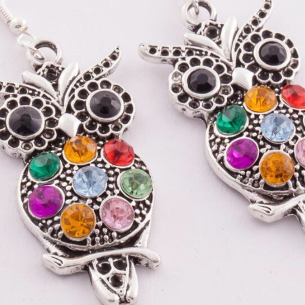 earings.
